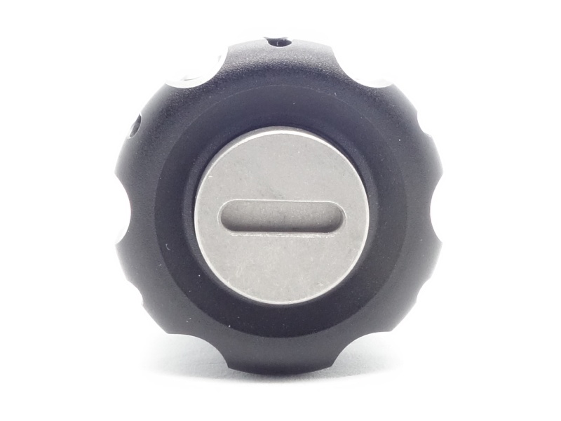 Manker Striker Mini closeup-button