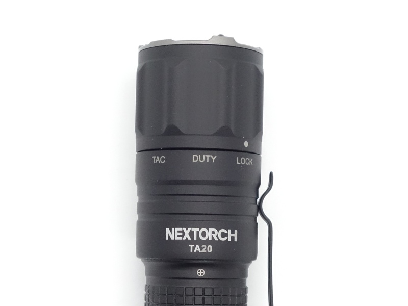 NEXTORCH TA20 closeup-switch-3