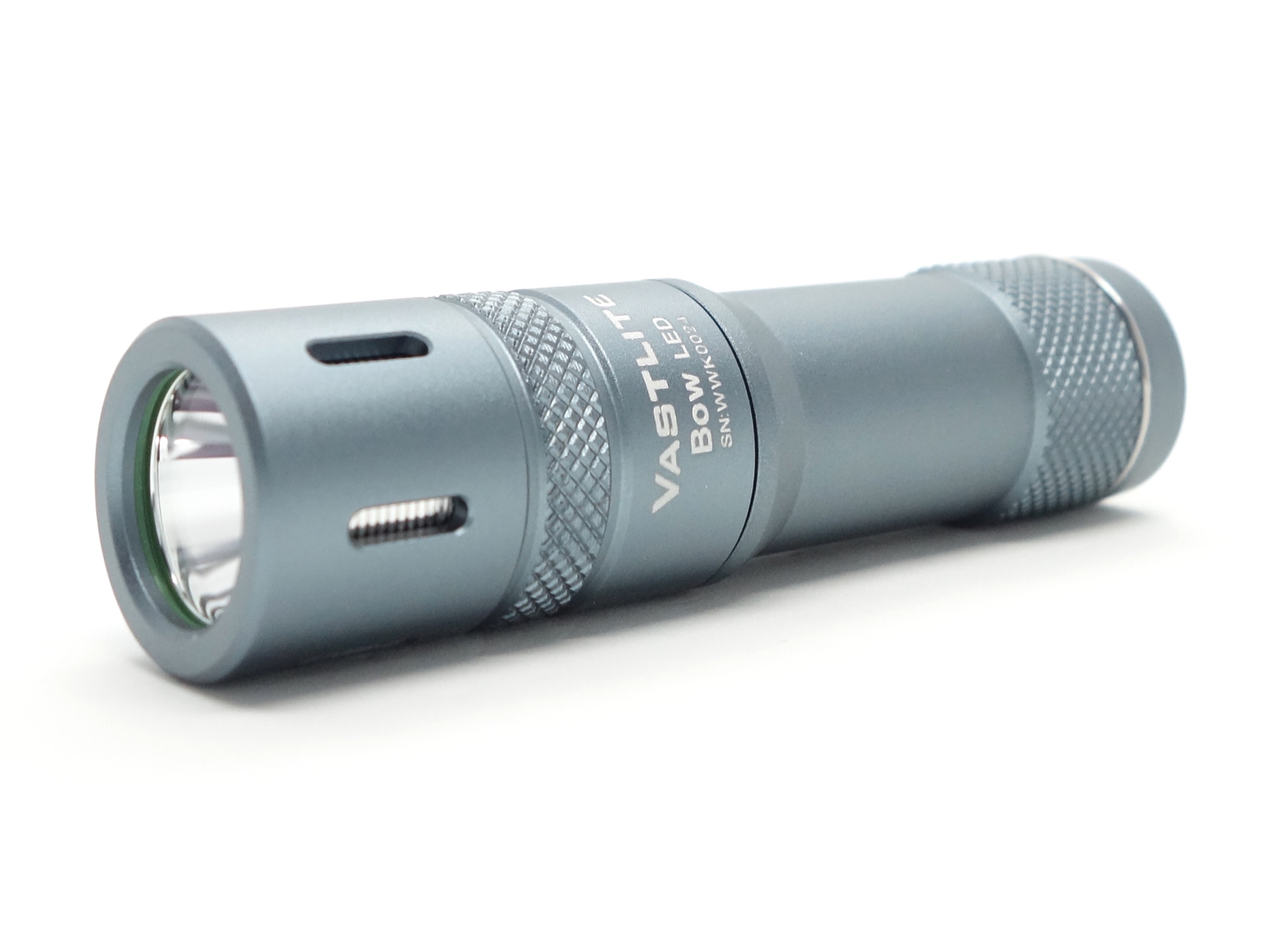 Vastlite Bow SFT25R EDC Torch Review