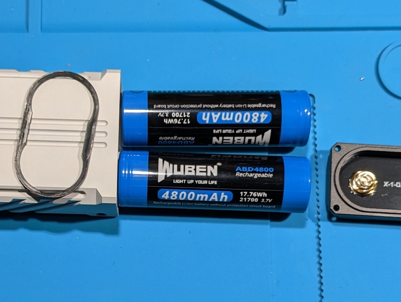 Wuben X1 Falcon batteries
