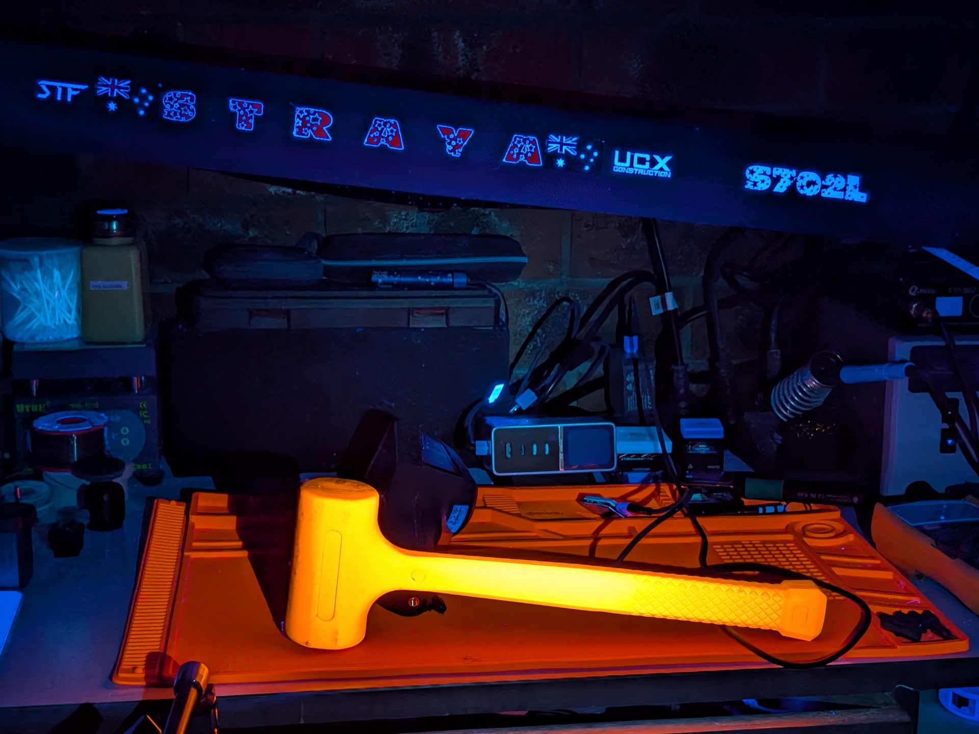 Wuben X5 UV beamshot